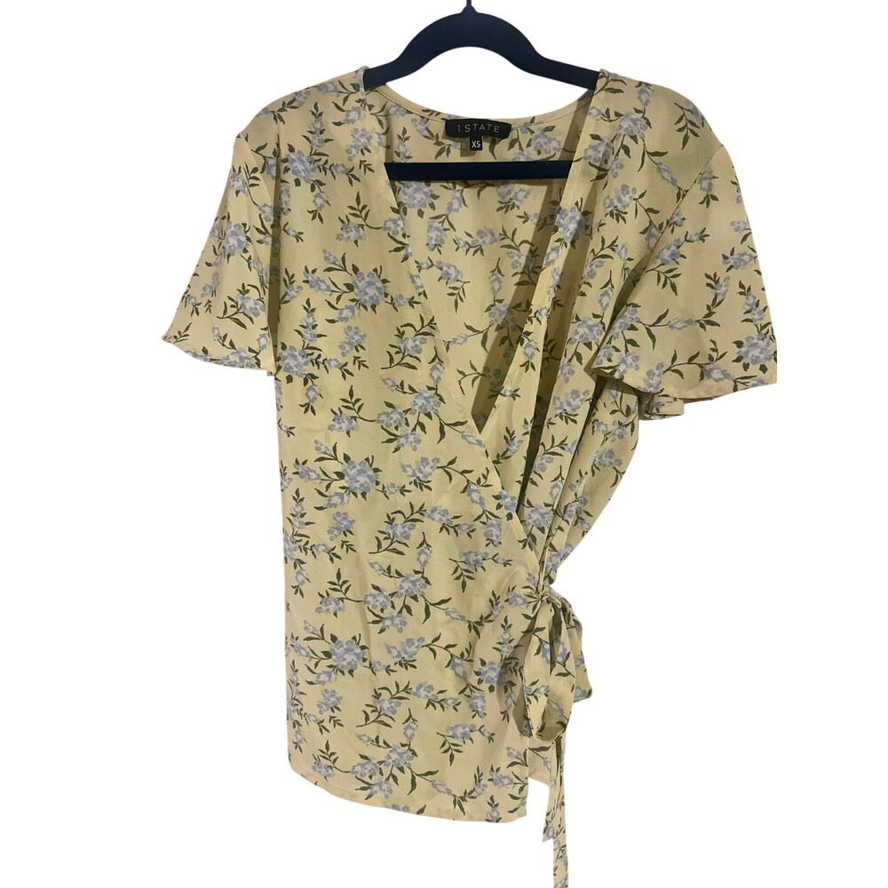 1.State yellow floral wrap front top